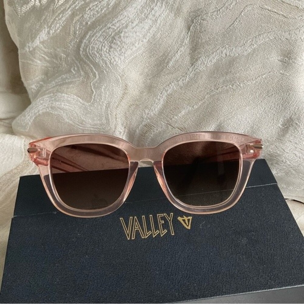 NEW Valley Eyewear Sunglasses BRAKE Crystal Pink w Rose Metal Trim Brown Lens - Picture 4 of 10